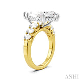 1 1/4 Ctw Marquise Shape Oval and Round Cut Diamond Semi-Mount Engagement Ring in 14K Yellow and White Gold