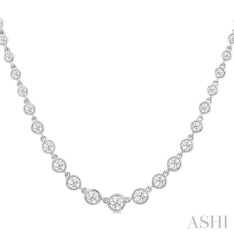 1 1/4 Ctw Halfway Graduated Bezel Set Round Cut Diamond Tennis Necklace in 14K White Gold