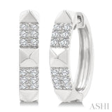 1/4 Ctw Round Cut Diamond Pyramid Huggie Earrings in 10K White Gold