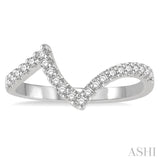 1/5 Ctw Chevron Shank Round Cut Diamond Wedding Band in 14K White Gold