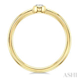 1/5 Ctw Bezel Set Oval Cut Diamond Fashion Ring in 14K Yellow Gold