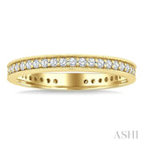 1/2 Ctw Round Cut Diamond Eternity Band in 14K Yellow Gold