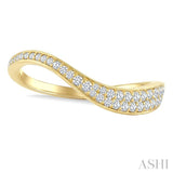 1/4 Ctw Pave Set Round Cut Diamond Wave Fashion Ring in 14K Yellow Gold