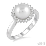 8x8 MM Round Shape Cultured Pearl and 1/5 Ctw Round Cut Diamond Ring in 14K White Gold