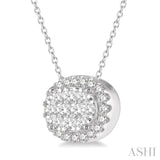 1/2 Ctw Oval Shape Lovebright Round Cut Diamond Pendant With Chain in 14K White Gold