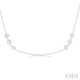 1 1/2 Ctw Three Stone Bezel Set Round Cut Diamond Station Necklace in 14K White Gold