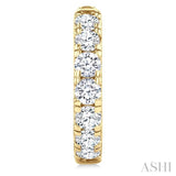 2 Ctw Round Cut Diamond Hoop Earrings in 14K Yellow Gold